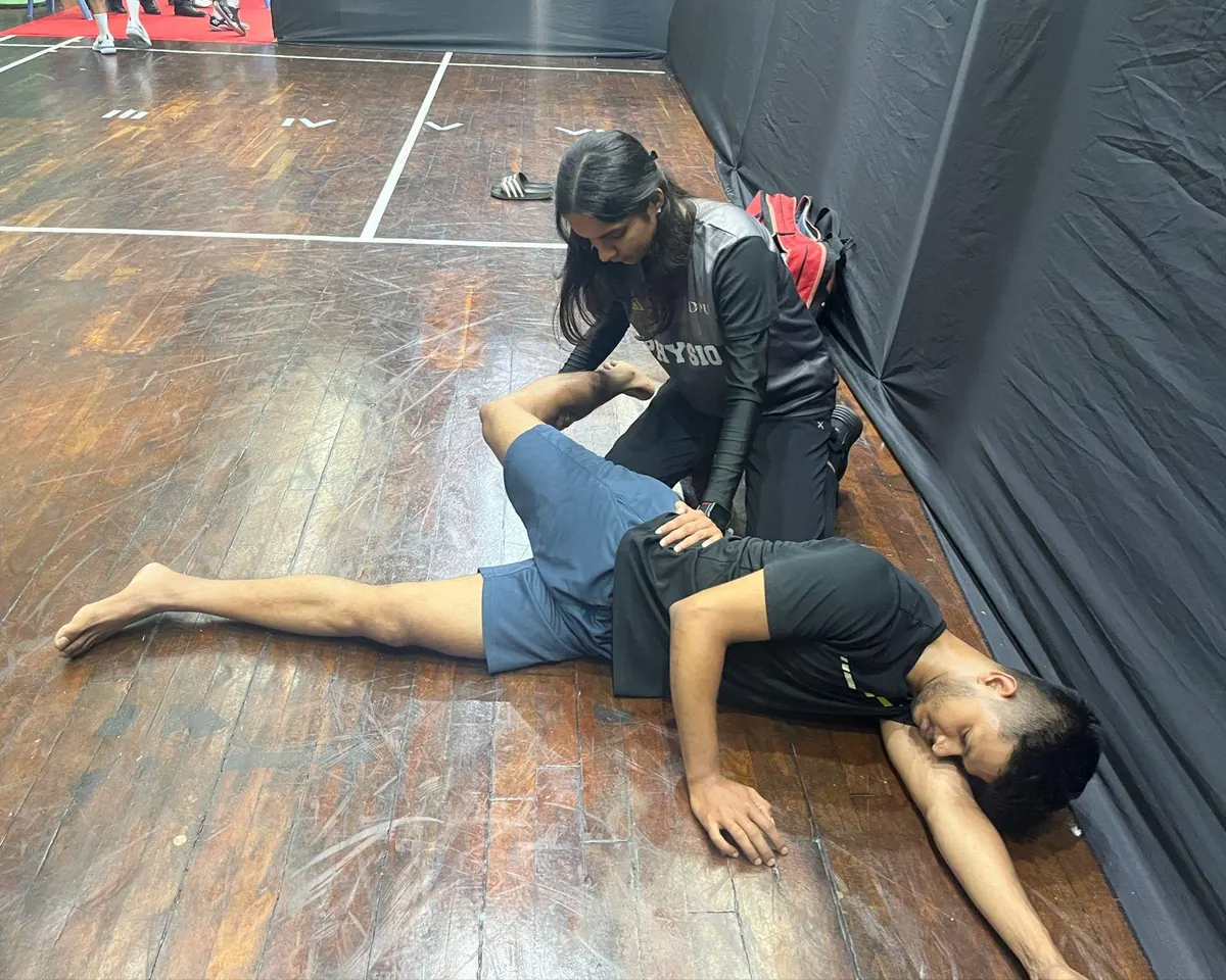 Post-match recovery work with an athlete