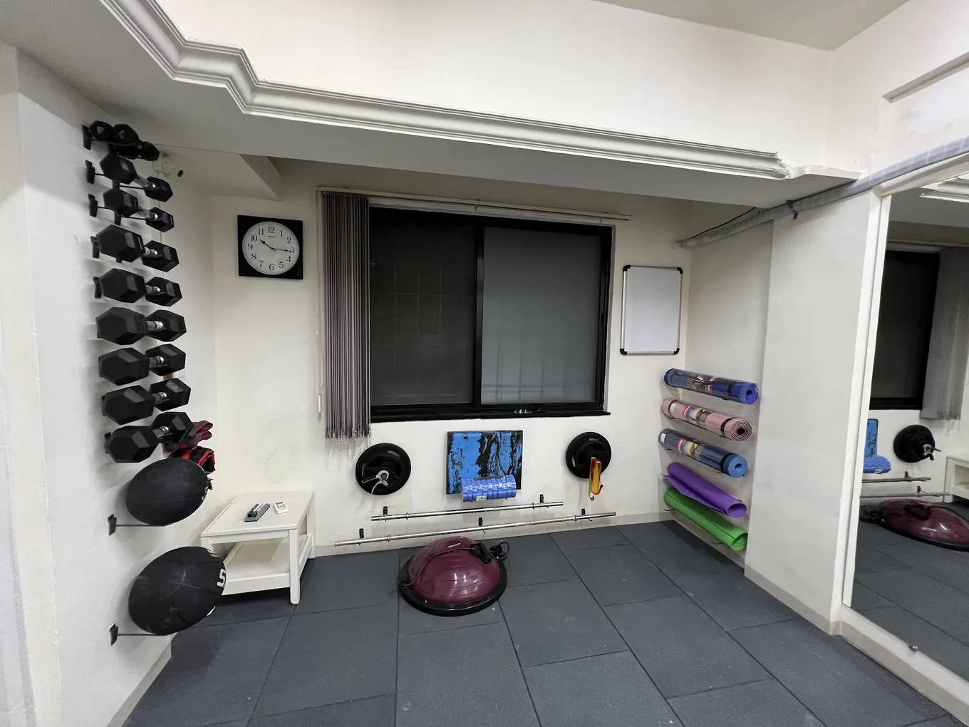 Rehab and training floor at the All Things Physio Prabhat Road clinic